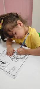 مهد کودک و پیش دبستانی نی نی گل