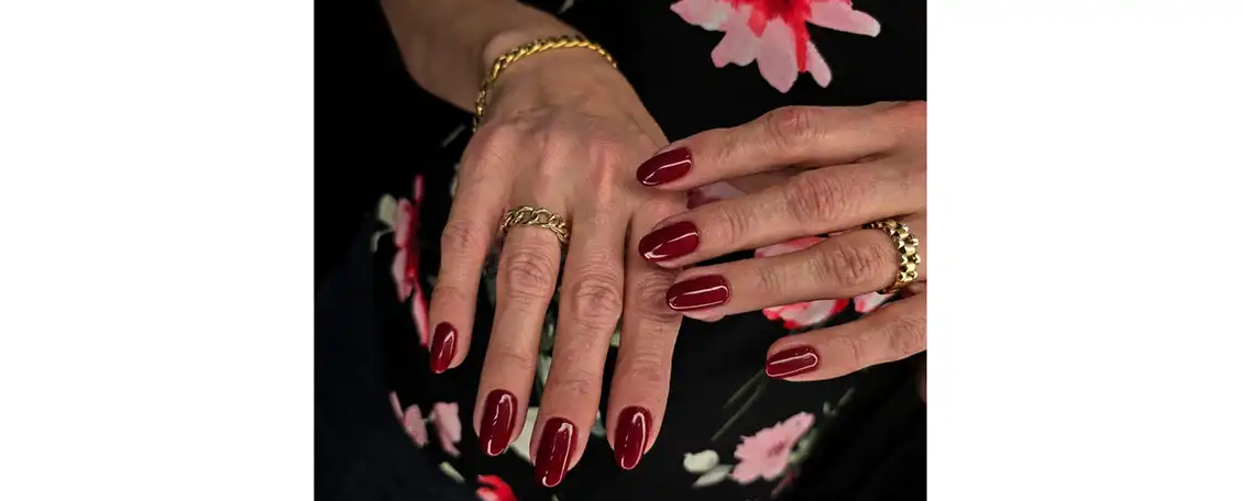 مرکز کاشت ناخن در بلوار دادمان