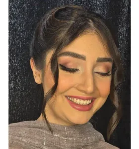 مرکز تخصصی میکاپ در بلوار دادمان